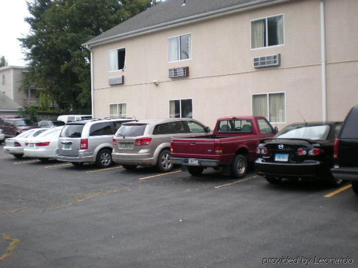Regency Inn & Suites West Springfield Exterior foto